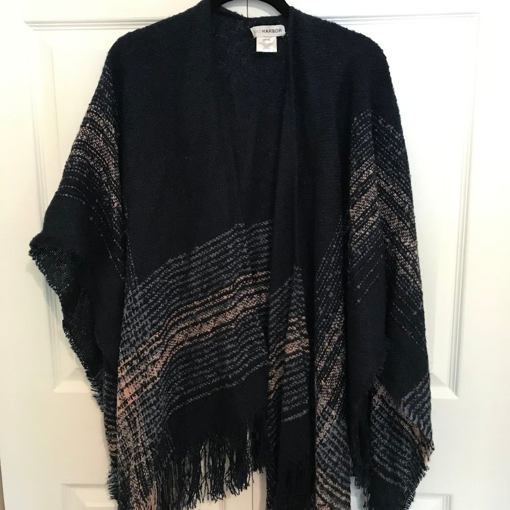 NWOT Sag Harbor Open Poncho